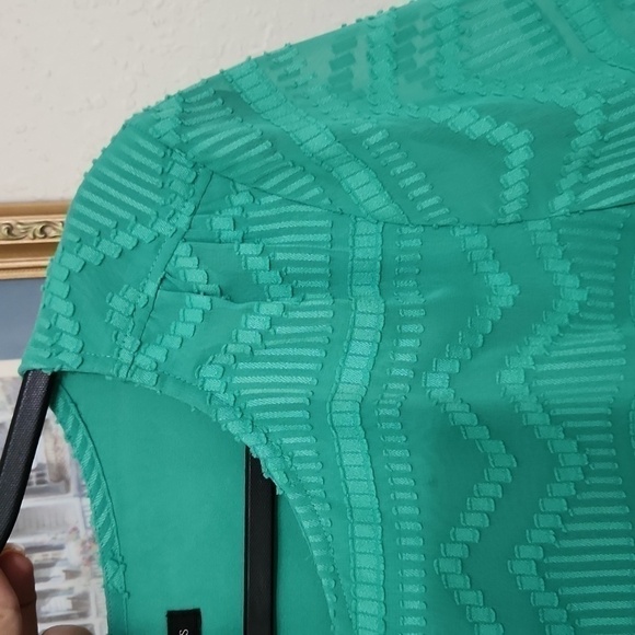 Green Knit Talbots Blouse Sheer sleeve Abstract Pattern Medium career party - Picture 6 of 8